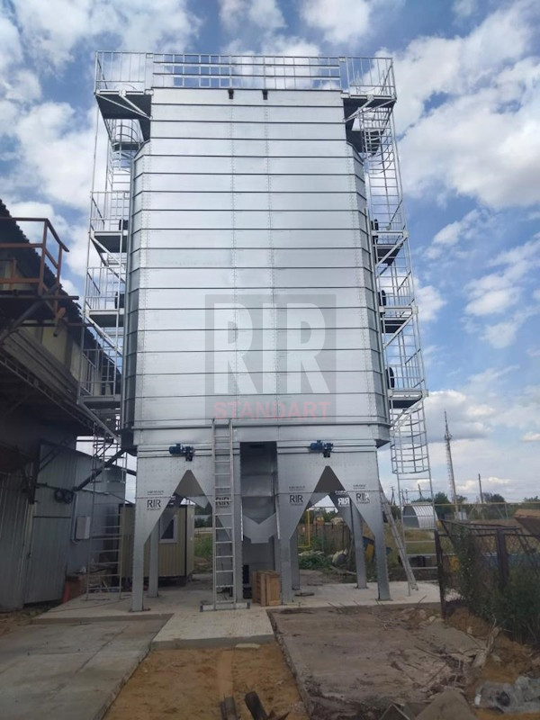 Монтаж зерносушилки RiR М-2-14 (34 т/ч) в Саратовской области 01.08.2023 RIR-standart картинка